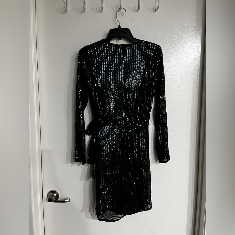 Eilly Bazar bodycon sequin dress